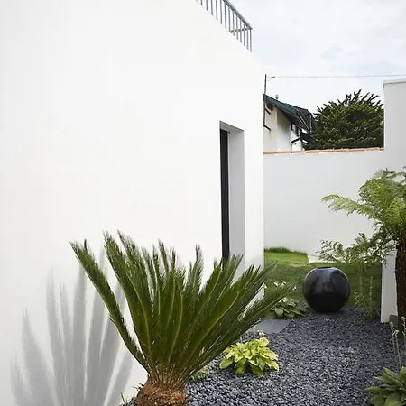 D'architecte Avec Piscine Pour 6 Personnes Proche