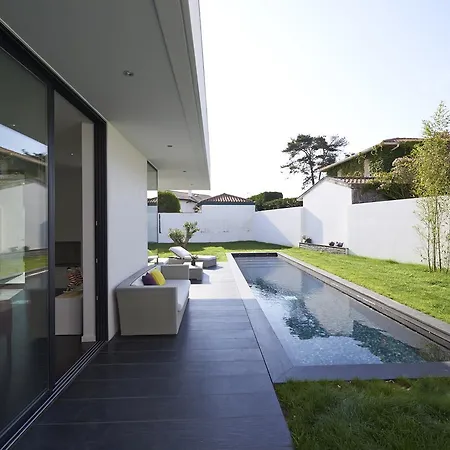 D'architecte Avec Piscine Pour 6 Personnes Proche * ביאריץ