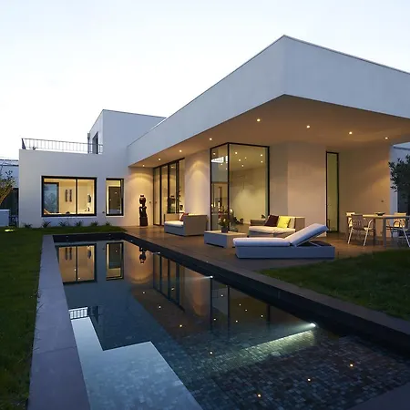 D'architecte Avec Piscine Pour 6 Personnes Proche ביאריץ